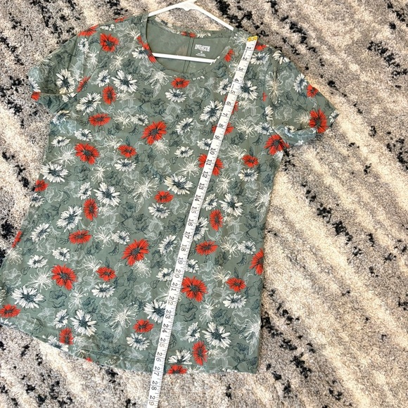 Duluth Trading Floral Print Green T-Shirt Medium - Picture 7 of 7